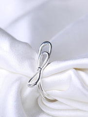 SIMPLE BOW RING