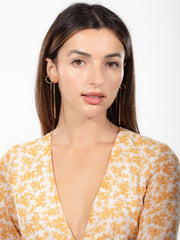 FANTASY BOWTIE EARRING