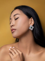 AVIRA EARRING