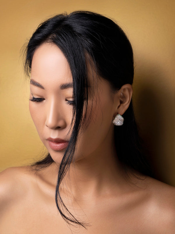 NELIA EARRING