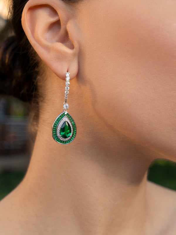 LUXE GREEN EARRING