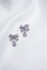 URBAN BOWTIE EARRING