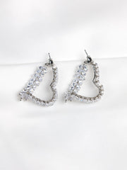 GLAMOUR HEART EARRING