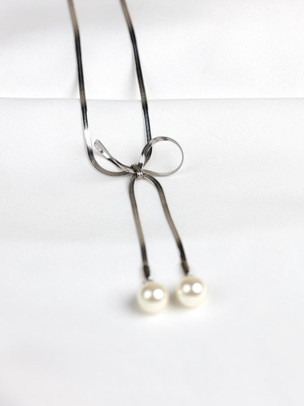DONY BOW NECKLACE