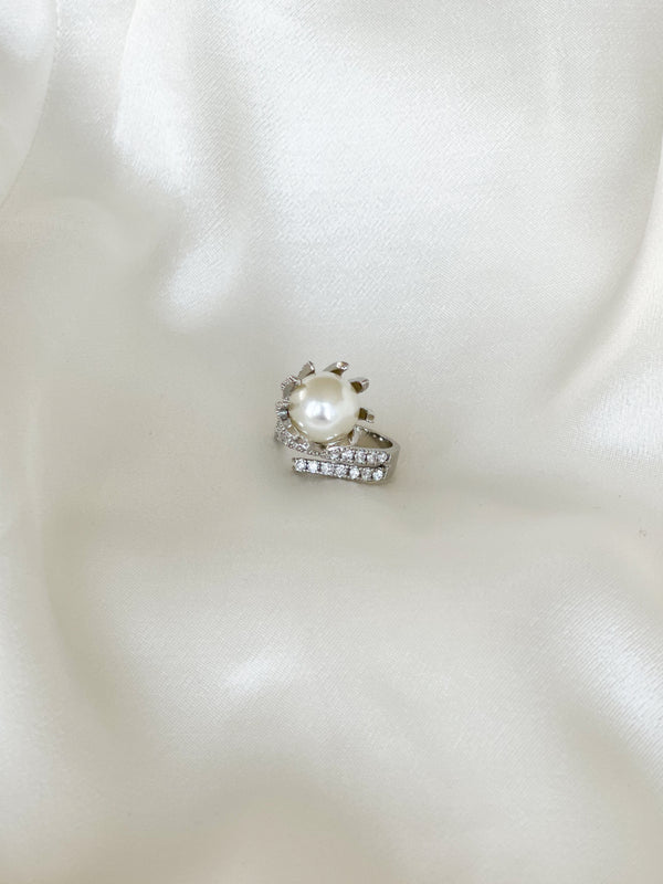 SARA PEARL RING