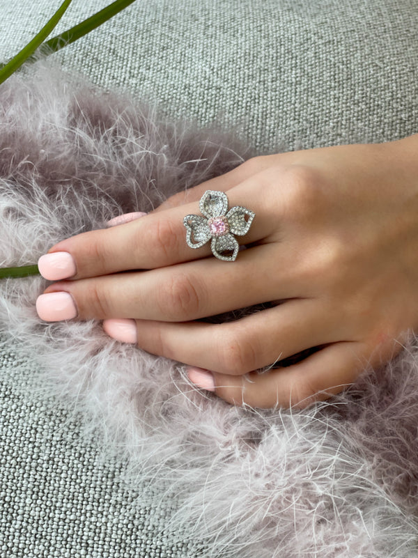 BIG FLOWER RING