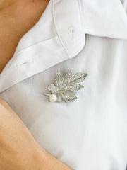 LEAF BROOCH